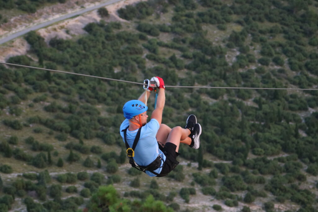 zipline